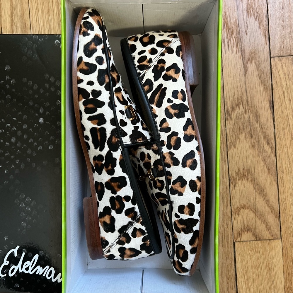 Sam Edelman LORAINE Leopard Print Loafers in size 7.5 - Picture 2 of 10